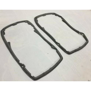 MERCEDES W114 COUPE HEADLIGHT RUBBER SEALS MERCEDES W114 COUPE HEADLIGHT RUBBER SEALS